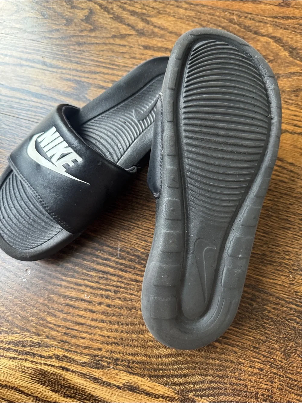 Nike Victori One Black White Logo Slide Sandals Size 6